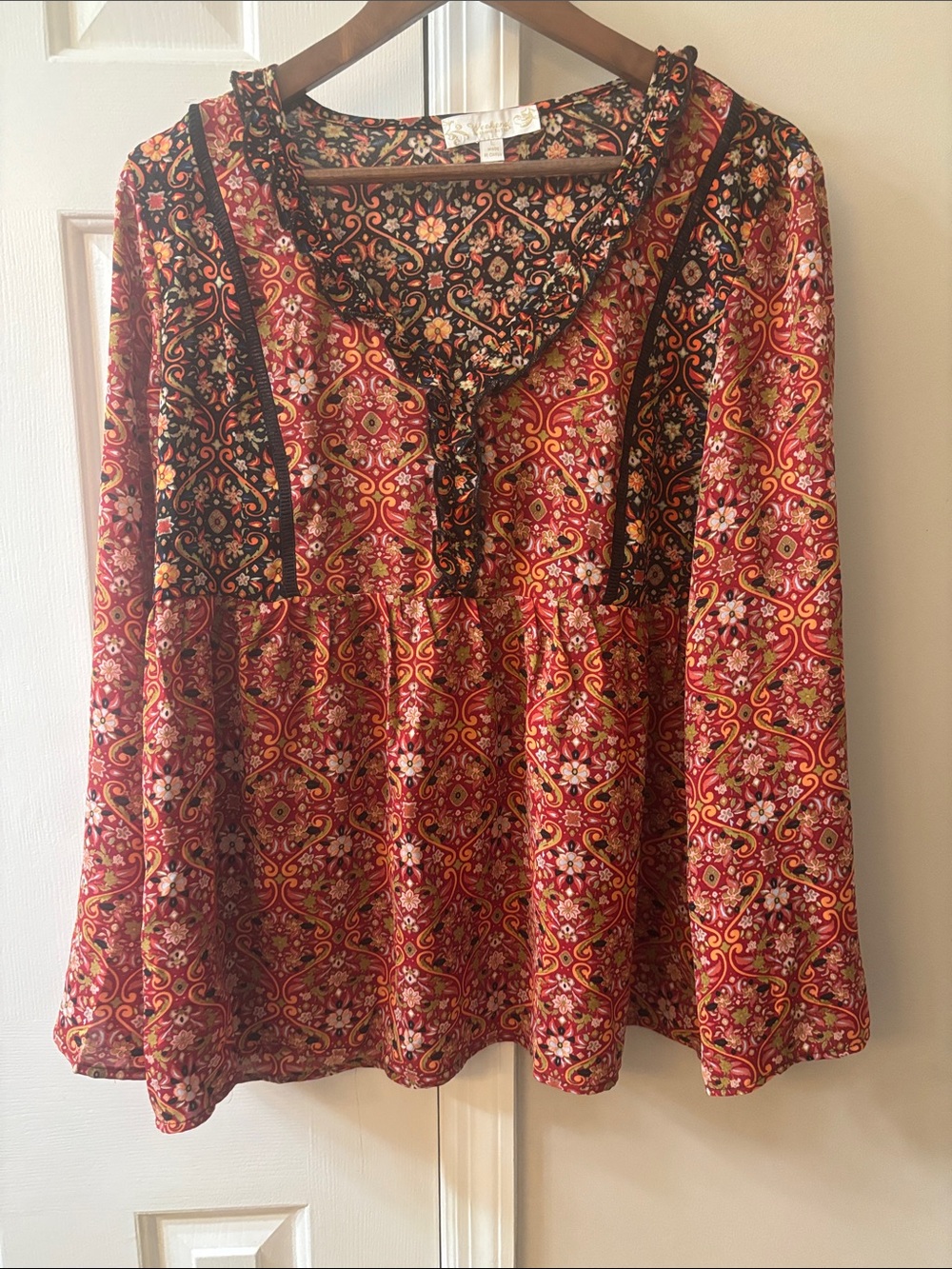 Women’s Red Floral Peasant Blouse